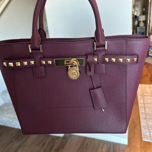 Michael Kors purse